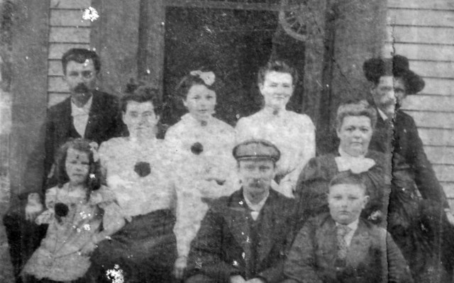 Ella family P1200405 small